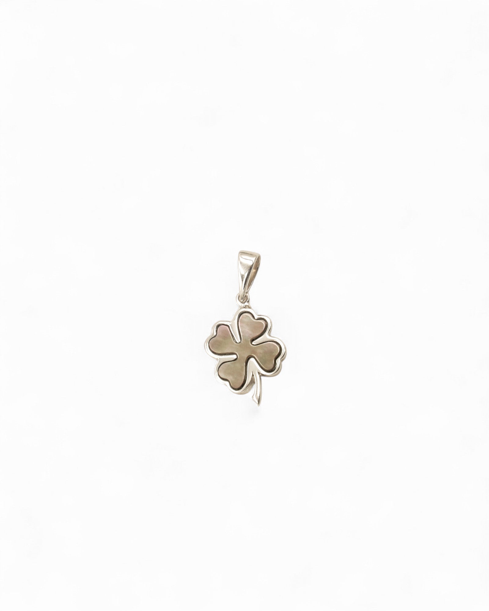 CLOVER PENDANT