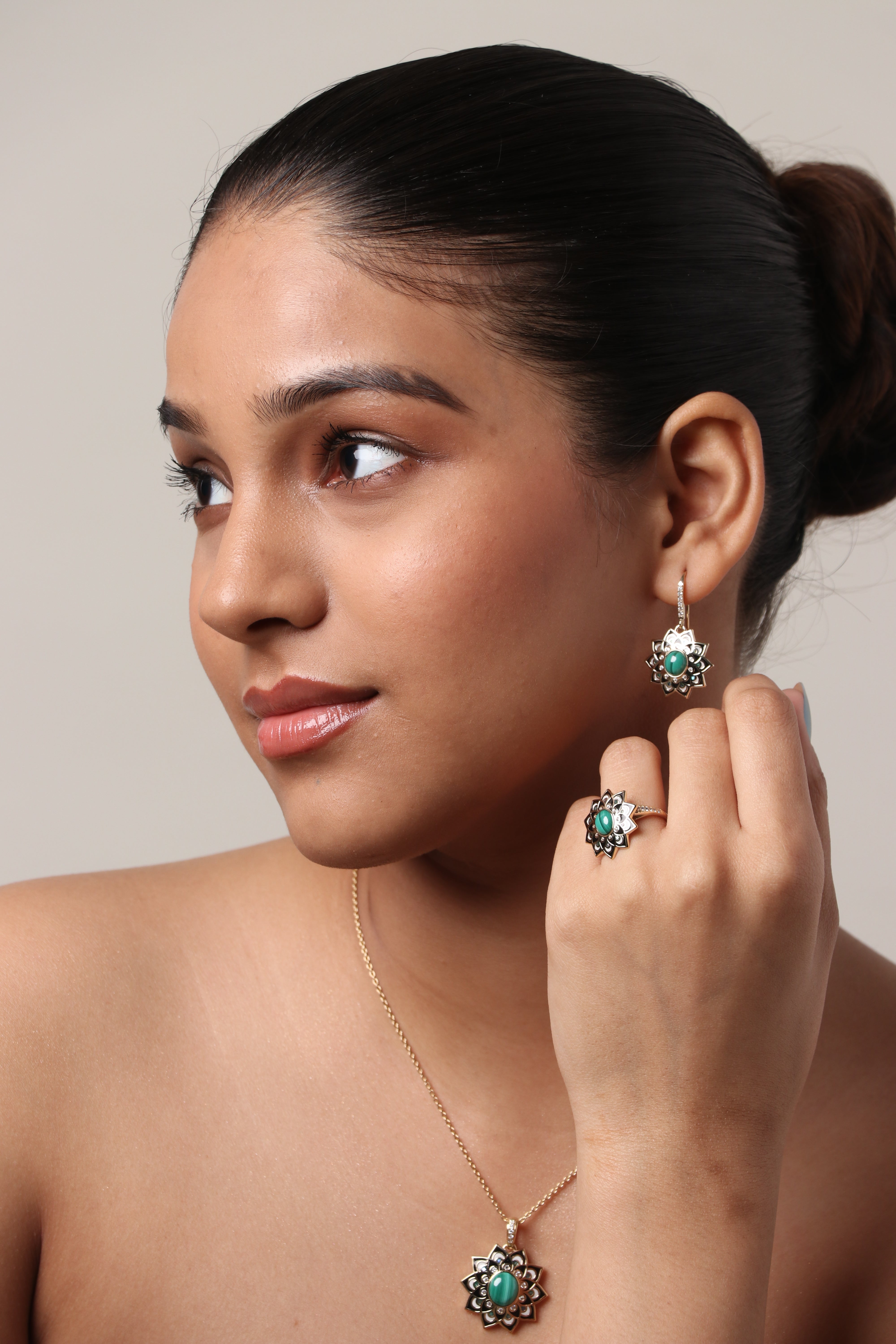 SAKURA SPARKLE EARRING