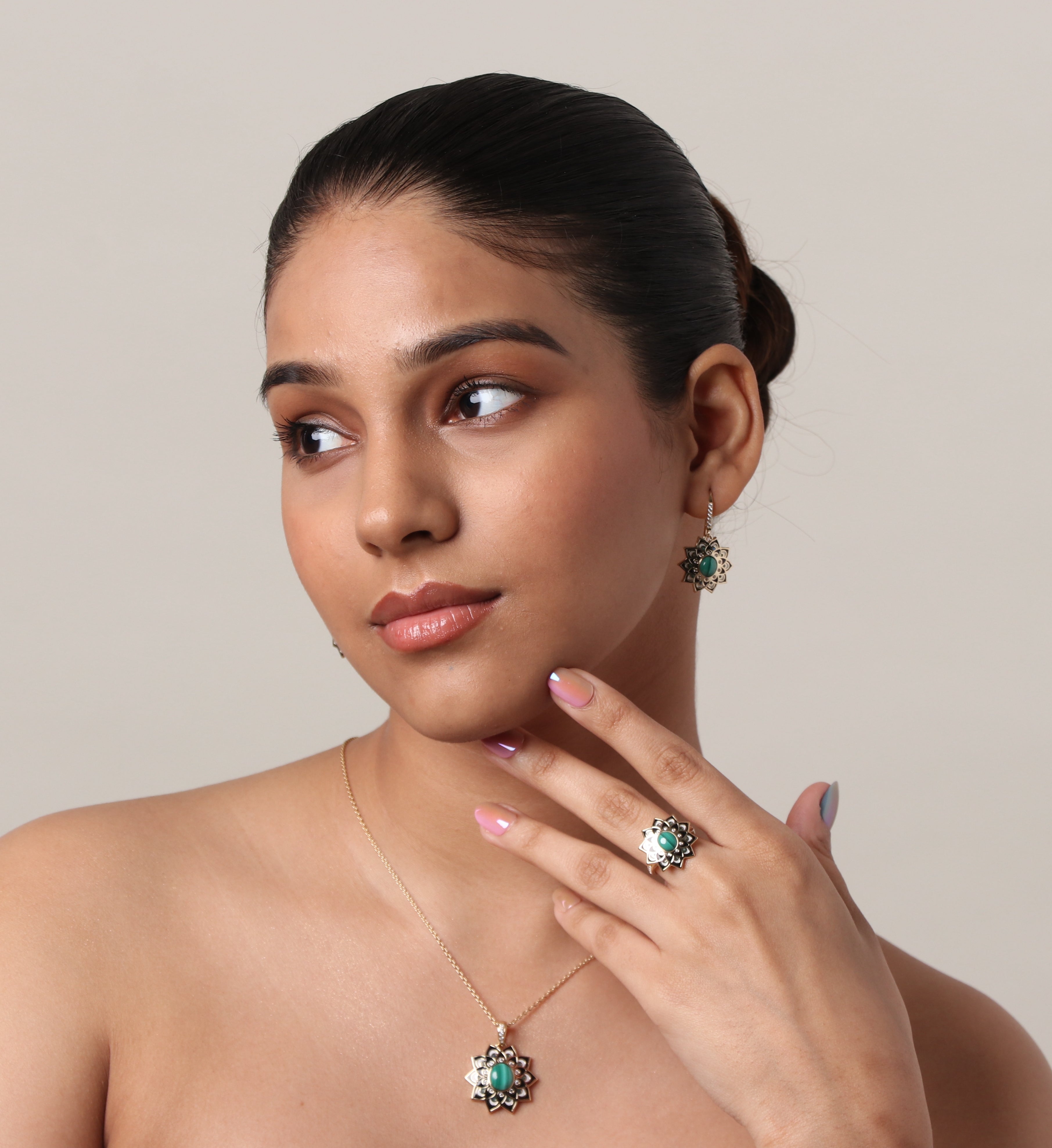 SAKURA SPARKLE PENDANT