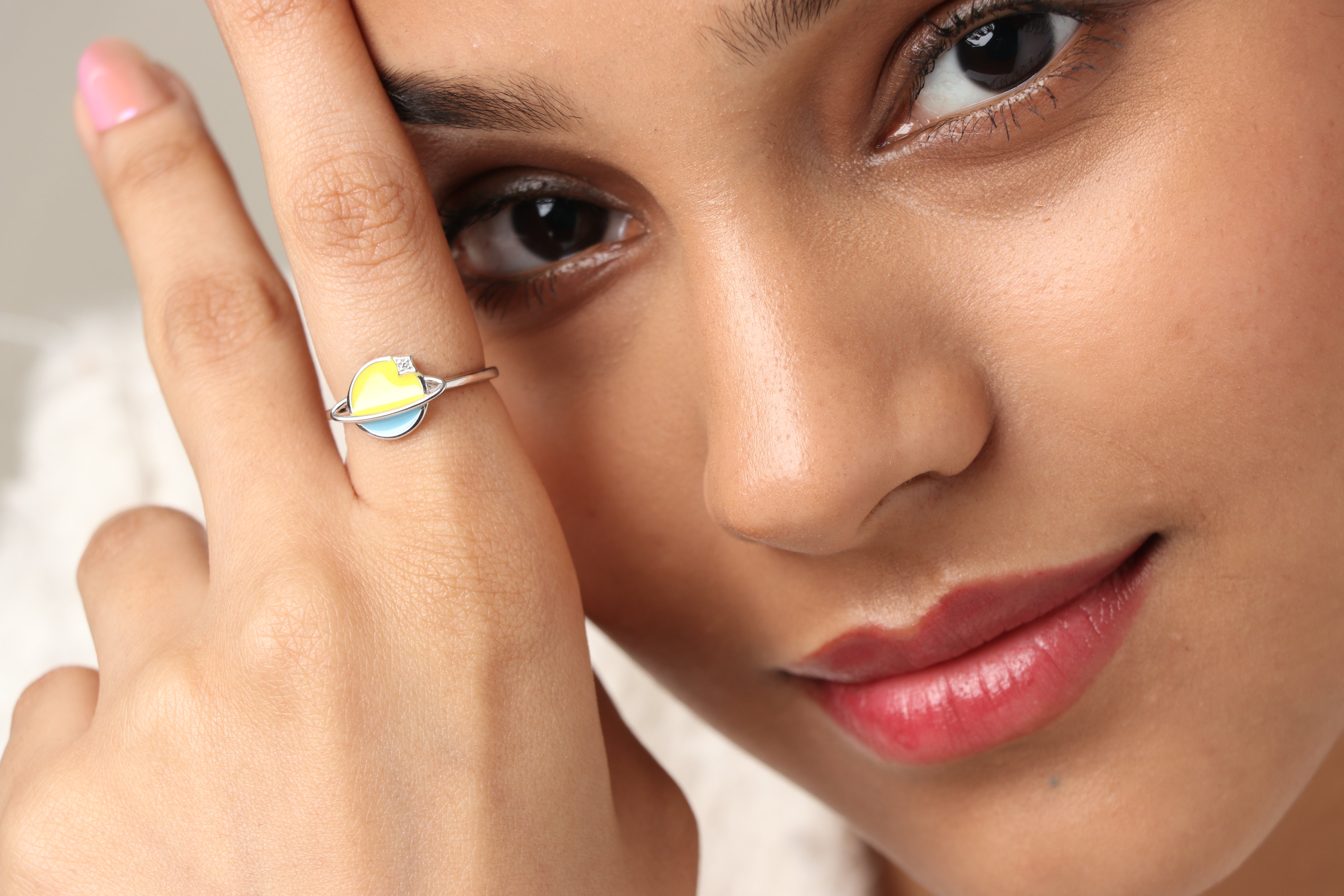 PLANTERY TWINKLE RING